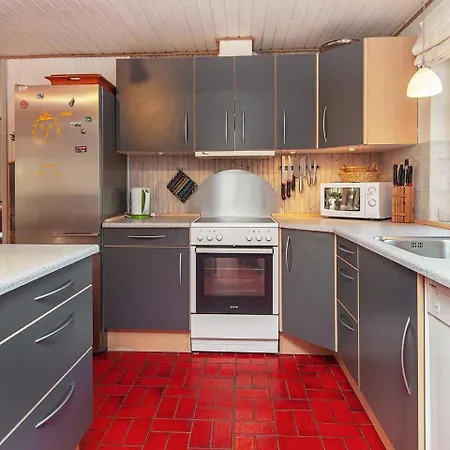 Four-bedroom Holiday In Vaeggerlose 7